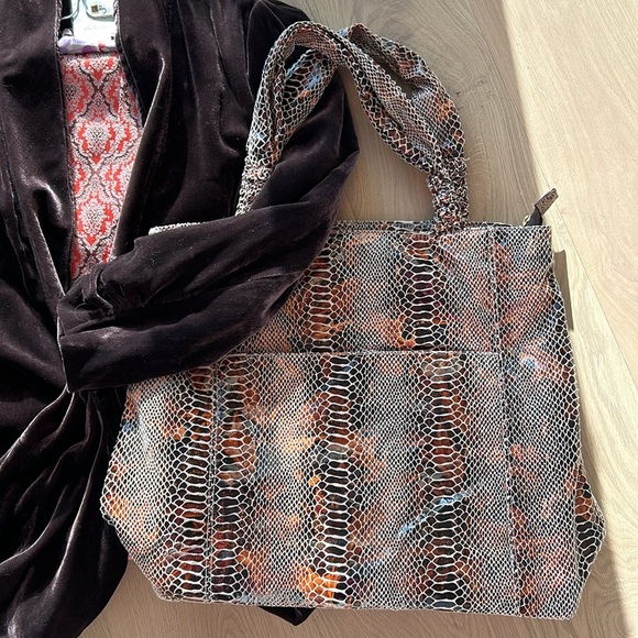 PERLINA purse - Picture 3 of 12